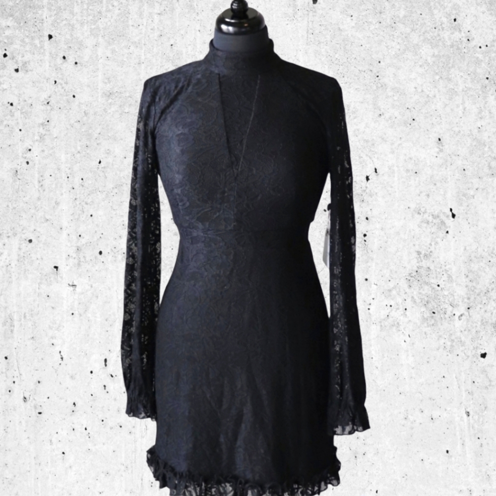 Laundry Black Lace Ruffle Long Sleeve Cocktail Dress NWT